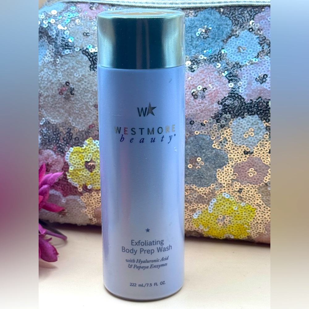 West more beauty exfoliating body prep wash with hyaluronic acid & papaya enzyme